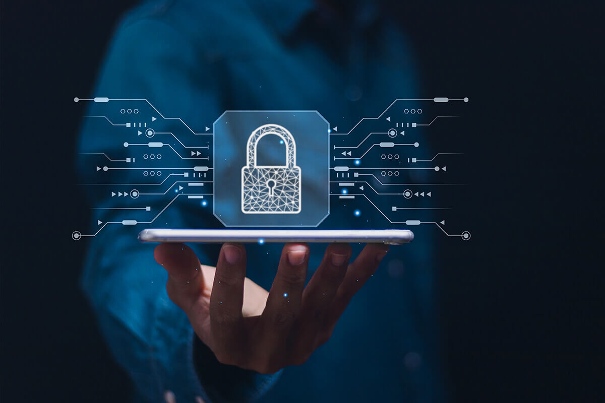 Internetsicherheit: 10 Experten-Tipps  für den Alltag